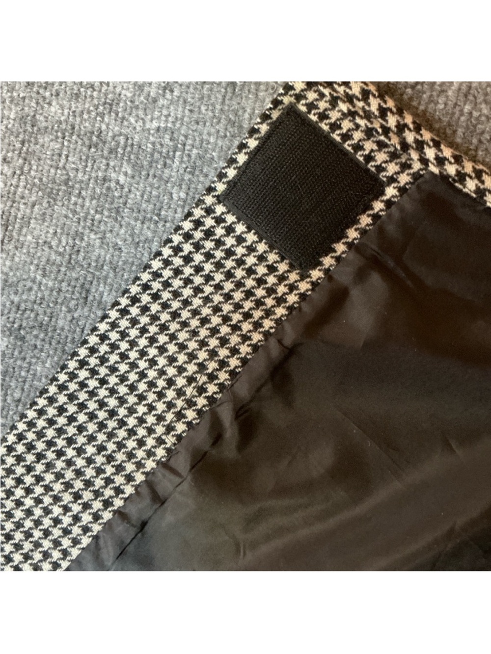 Vintage Ralph by Ralph Lauren Mini Skirt in Black and White houndstooth - Picture 9 of 11